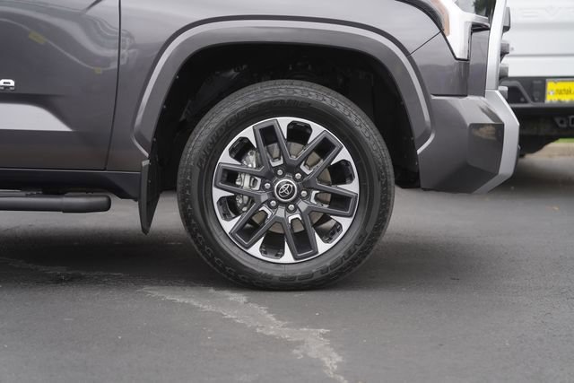 Used 2024 Toyota Tundra Limited w/ Power Package AWD/4WD image 7