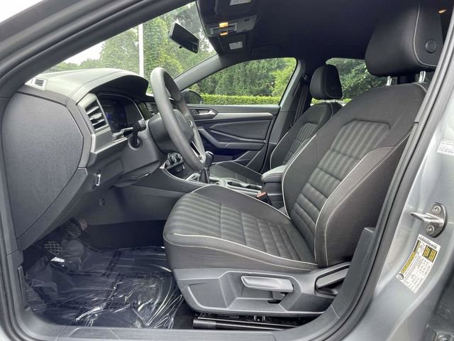 Used 2022 Volkswagen Jetta Sport FWD image 9
