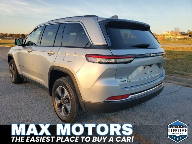 Used 2024 Jeep Grand Cherokee Limited 4xe image 10