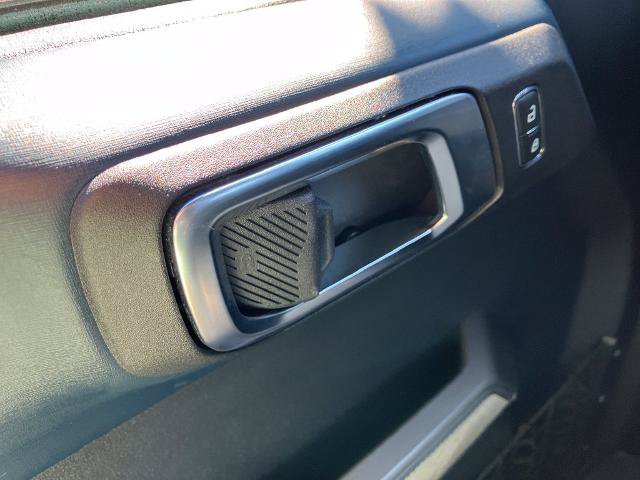 Certified 2022 Ford Bronco Outer Banks AWD/4WD image 39