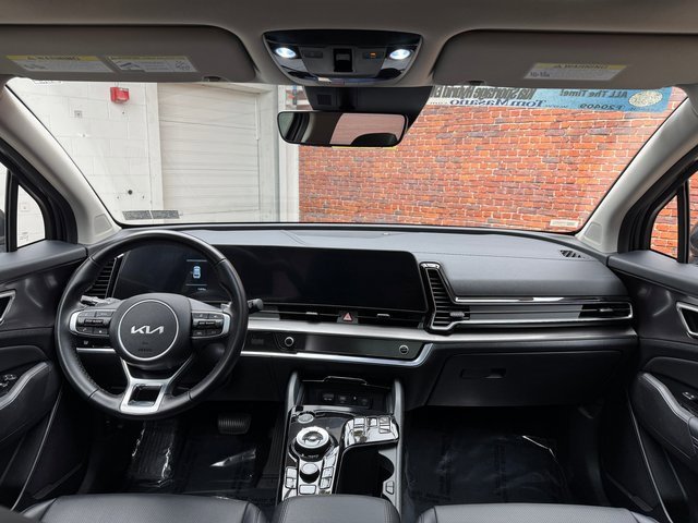 Used 2024 Kia Sportage EX w/ EX Premium Package image 12