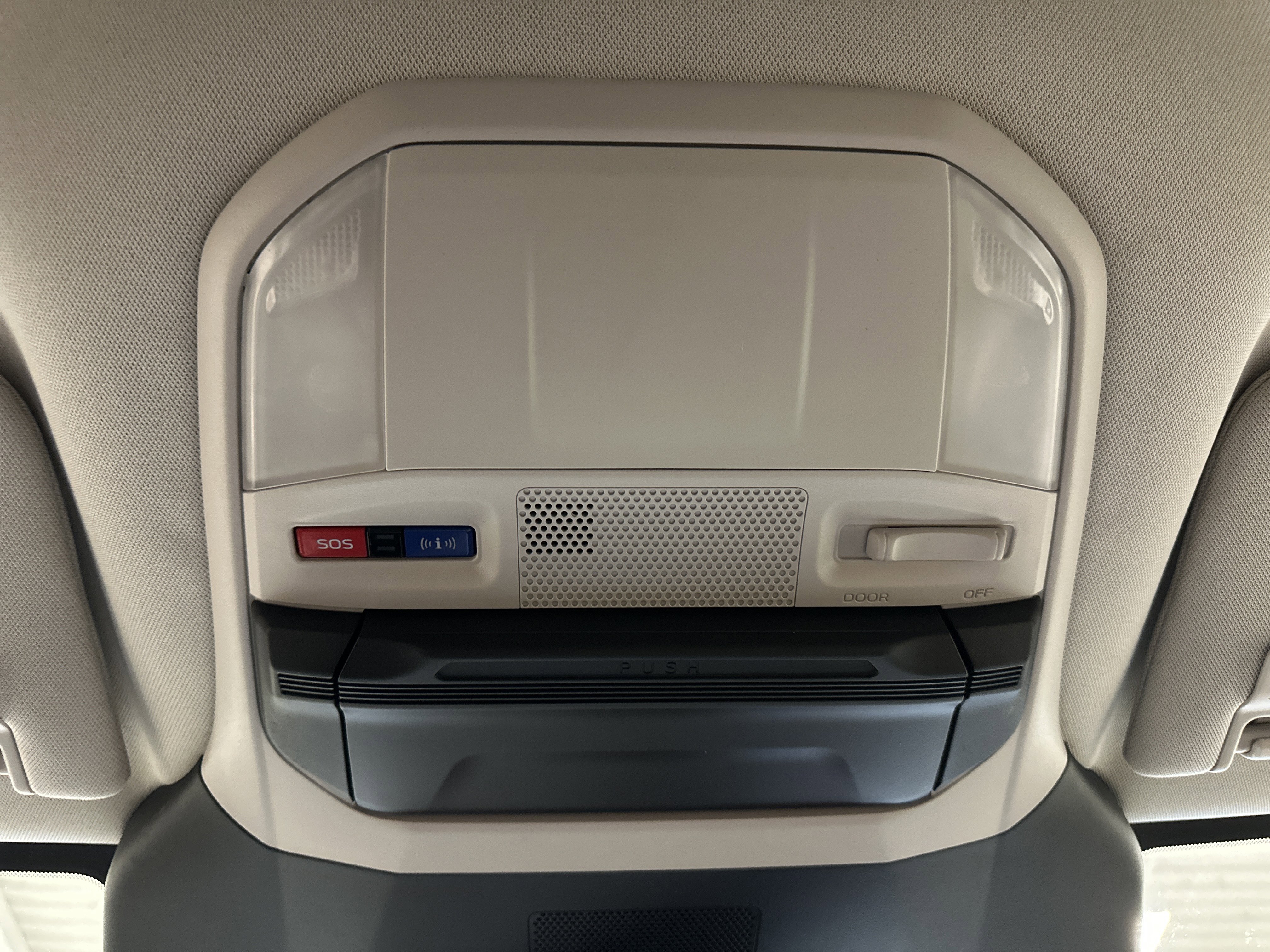 Used 2024 Subaru Ascent Premium w/ Convenience Package image 37