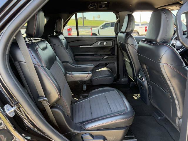 Certified 2025 Ford Explorer ST-Line AWD/4WD image 28