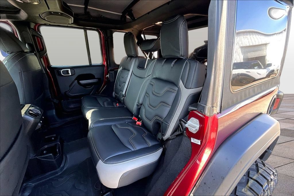 Used 2021 Jeep Wrangler Unlimited Sport AWD/4WD image 26