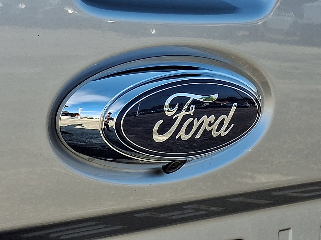 Certified 2023 Ford Maverick Lariat w/ Lariat Luxury Package FWD image 28
