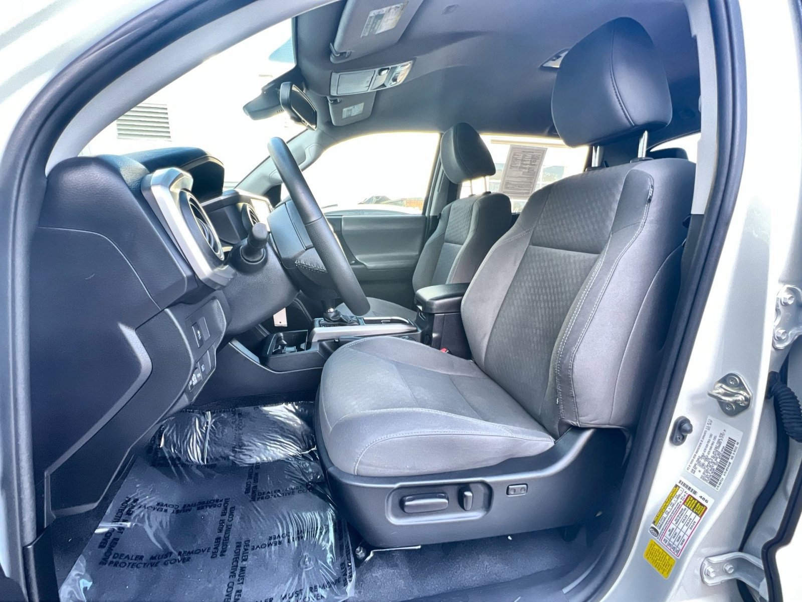 Used 2020 Toyota Tacoma SR5 image 13