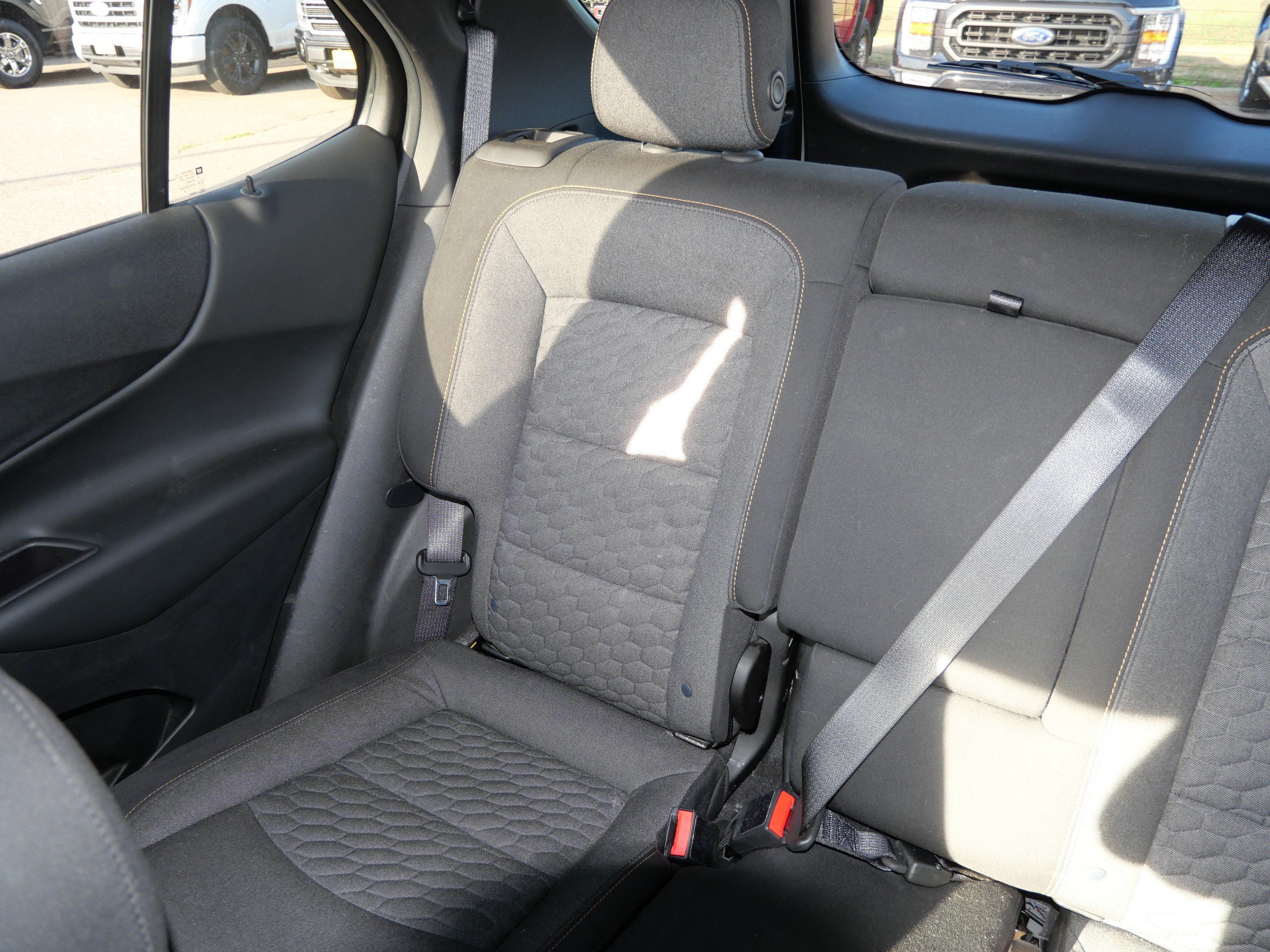 Used 2018 Chevrolet Equinox LT AWD/4WD image 12