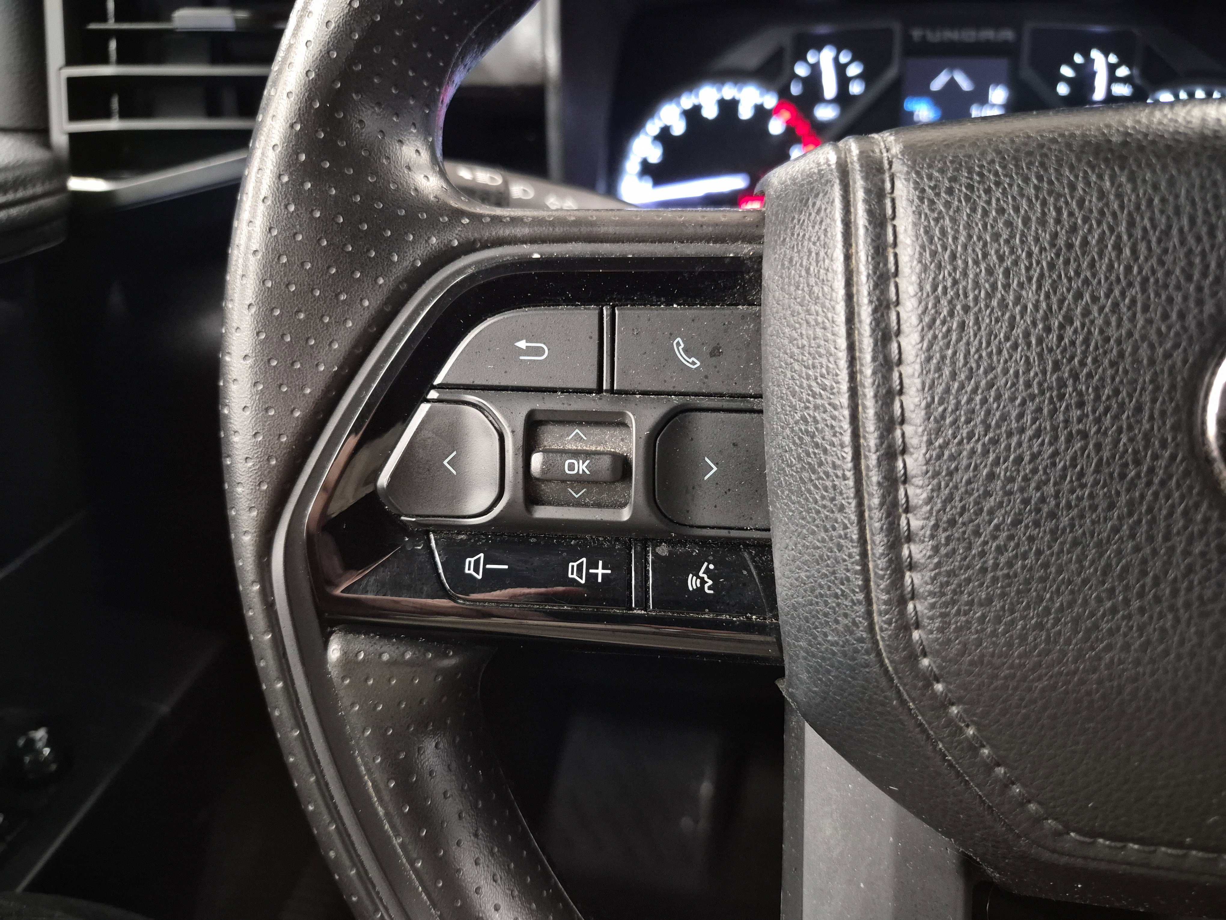 Used 2023 Toyota Tundra SR AWD/4WD image 20