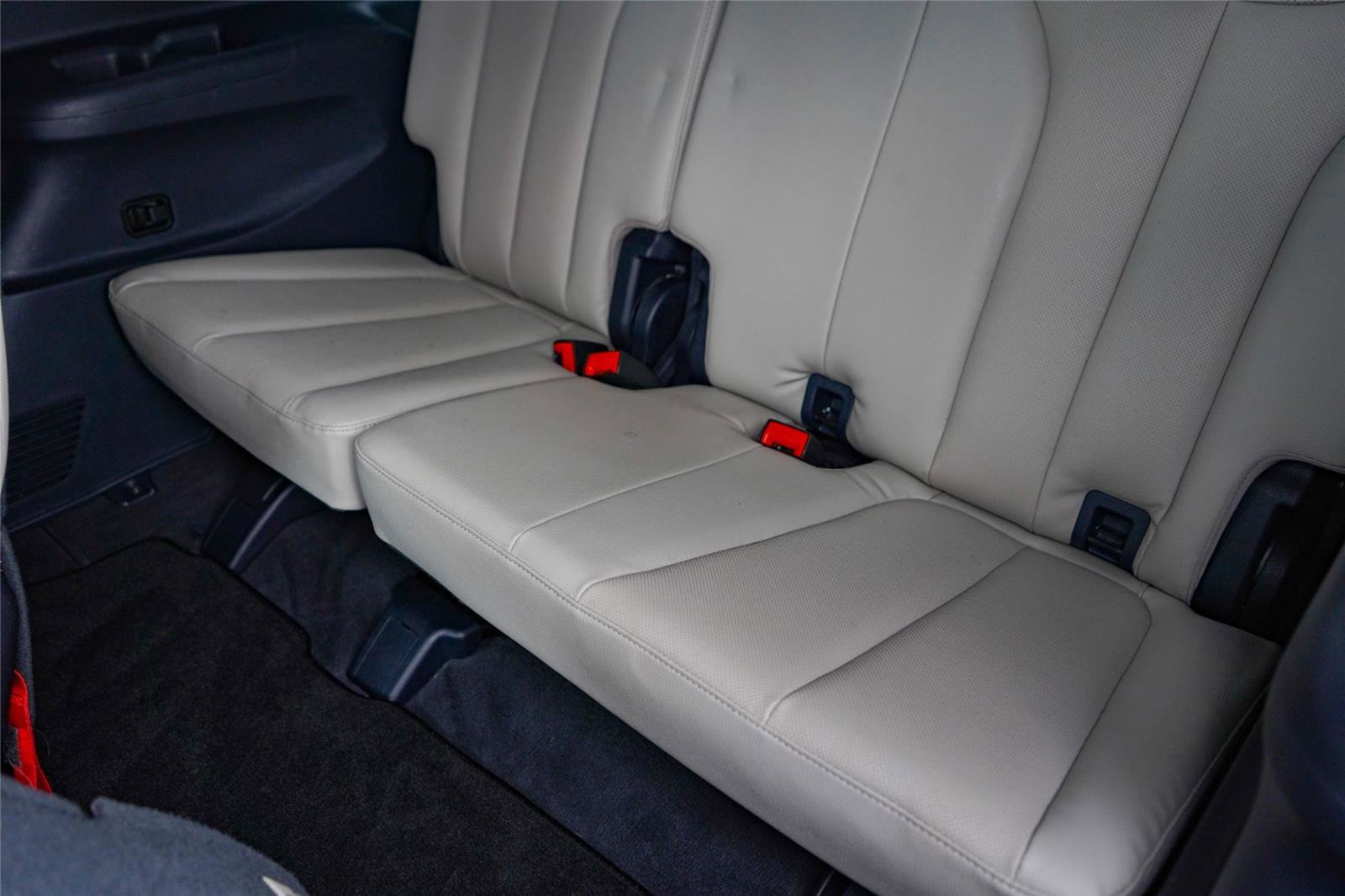 Used 2023 Hyundai Palisade Limited FWD image 29