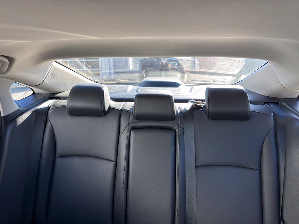Used 2020 Honda Civic Touring image 12