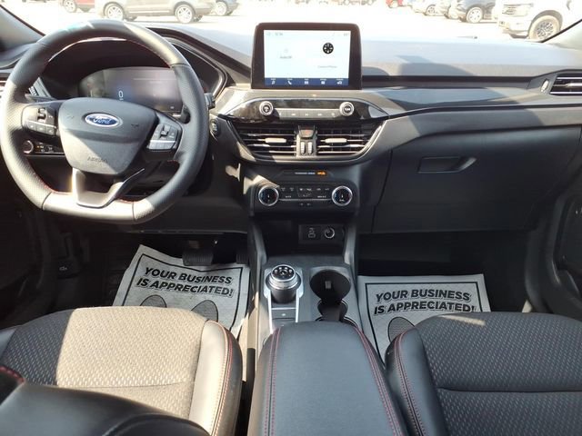 Certified 2025 Ford Escape ST-Line image 11