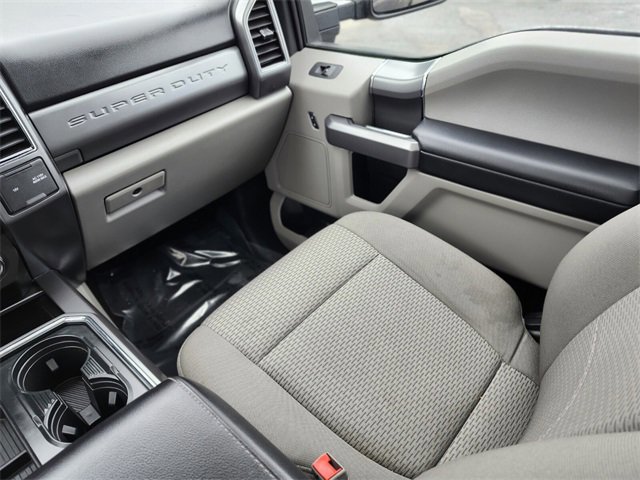 Certified 2019 Ford F250 XLT w/ XLT Premium Package image 15