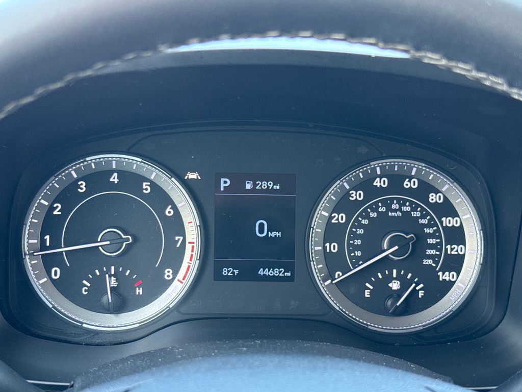 Used 2020 Hyundai Venue SEL w/ Convenience + Premium Package FWD image 18