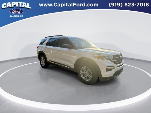Certified 2023 Ford Explorer XLT w/ Equipment Group 202A image 8
