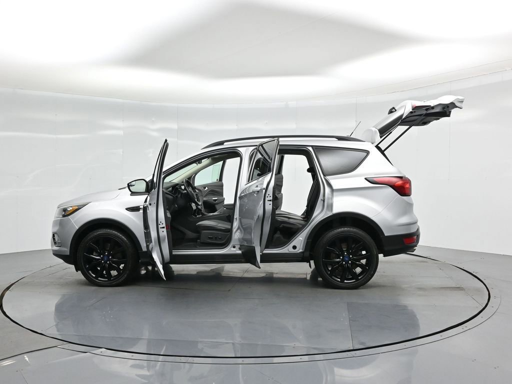 Certified 2019 Ford Escape SE image 55