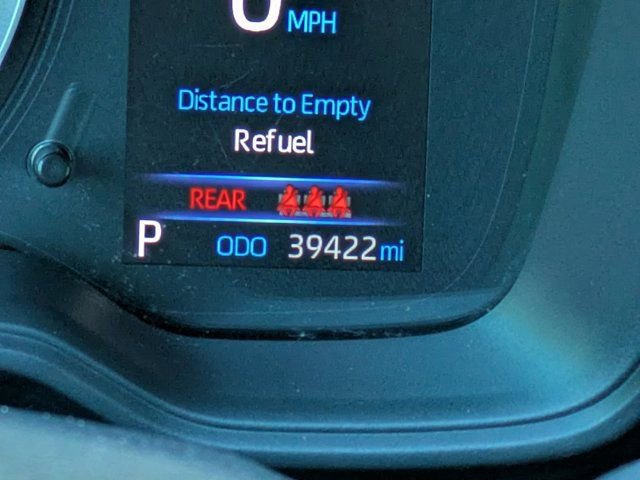 Used 2021 Toyota Corolla LE image 24