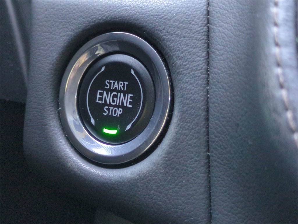 Used 2023 Chevrolet Tahoe High Country w/ Advanced Technology Package image 29