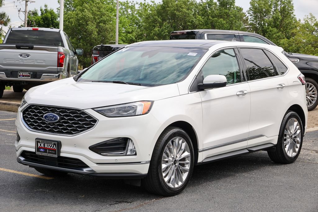 Certified 2024 Ford Edge Titanium w/ Titanium Elite Package AWD/4WD image 32