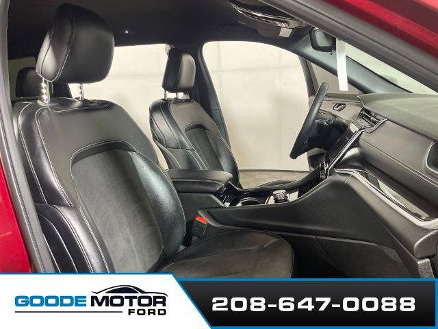 Used 2021 Jeep Grand Cherokee L Laredo RWD image 24