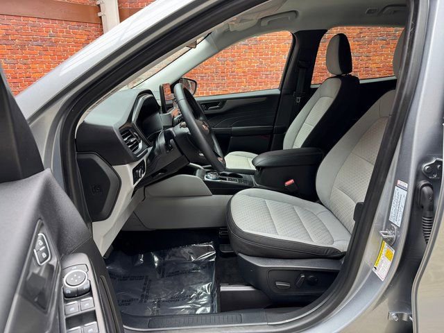 Certified 2024 Ford Escape Active image 16
