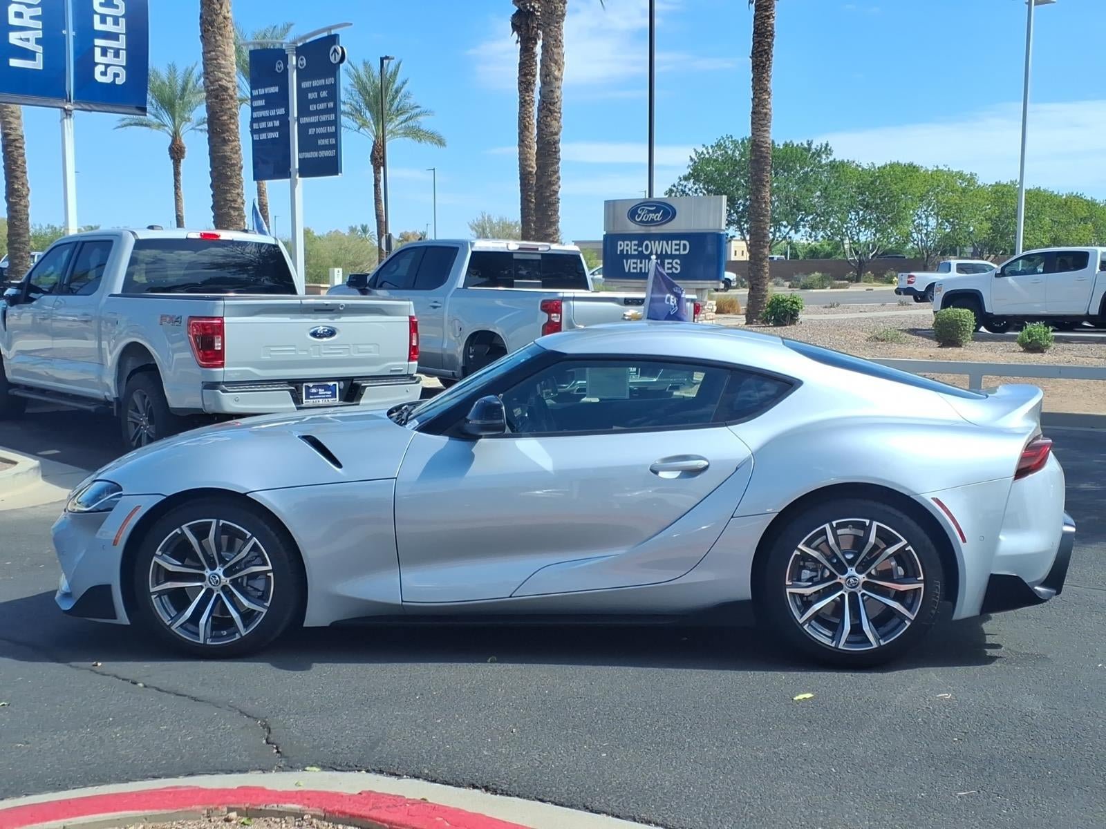 Used 2021 Toyota Supra w/ Safety & Technology Package RWD image 7