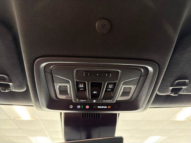 Used 2025 GMC Sierra 2500 Denali Ultimate AWD/4WD image 22