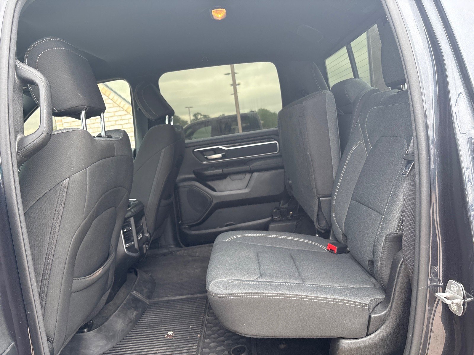 Used 2021 RAM 1500 Big Horn AWD/4WD image 4