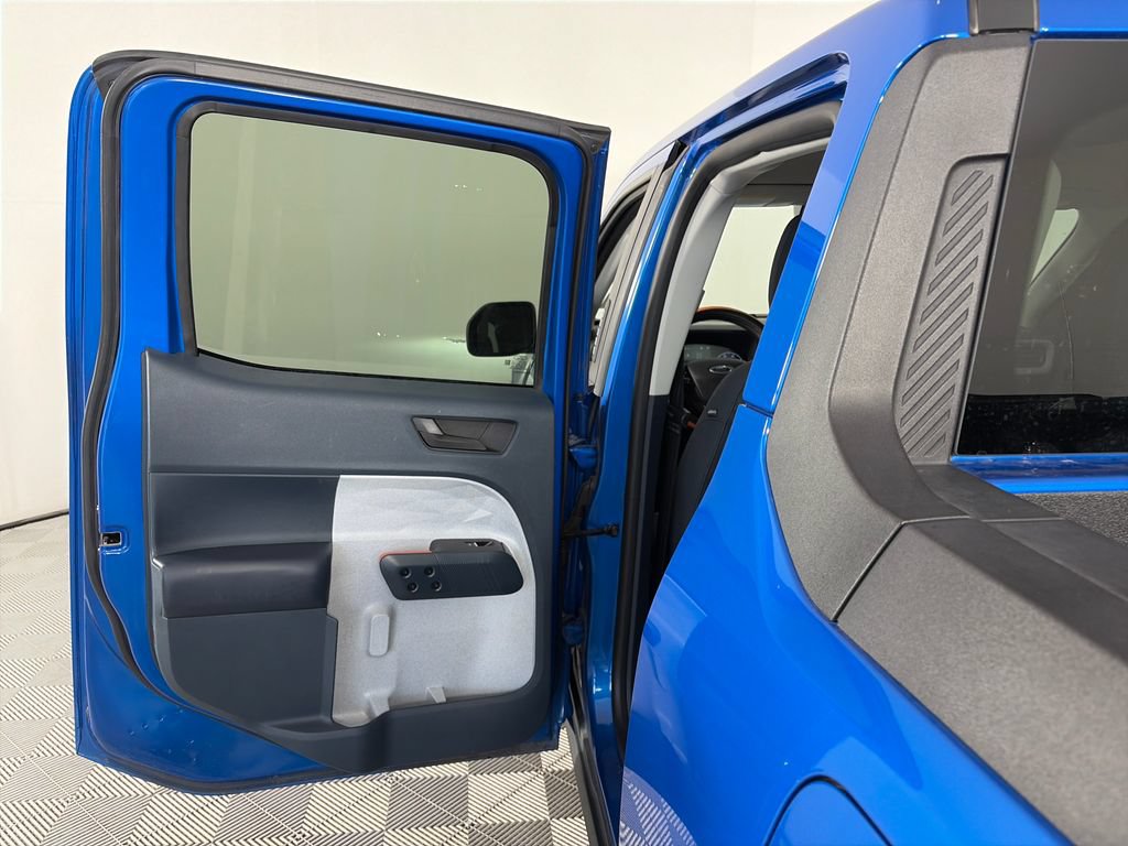 Certified 2022 Ford Maverick XLT w/ Equipment Group 300A Standard AWD/4WD image 12