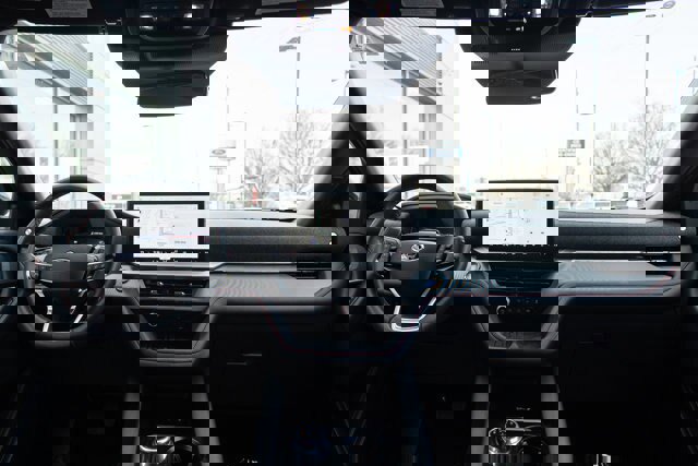 Certified 2025 Ford Explorer ST-Line w/ Premium Package image 10