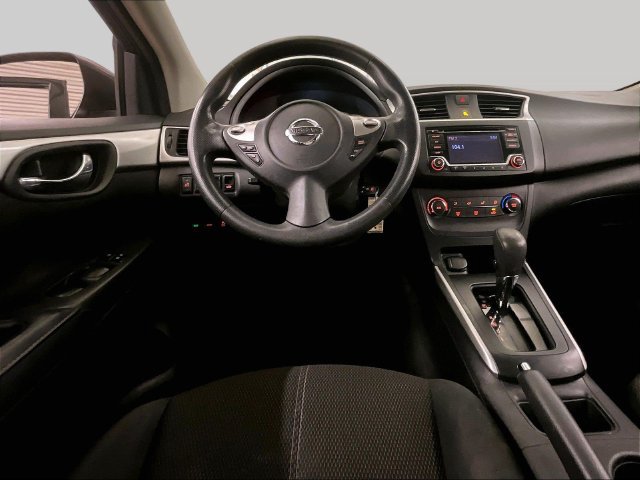 Used 2018 Nissan Sentra S w/ S Midnight Style Package FWD image 5