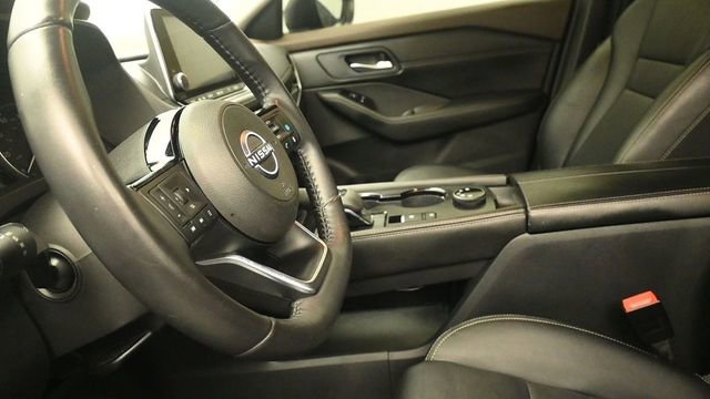Used 2023 Nissan Rogue SL AWD/4WD image 19