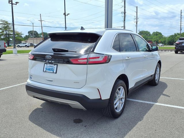 Certified 2024 Ford Edge SEL w/ Convenience Package AWD/4WD image 5