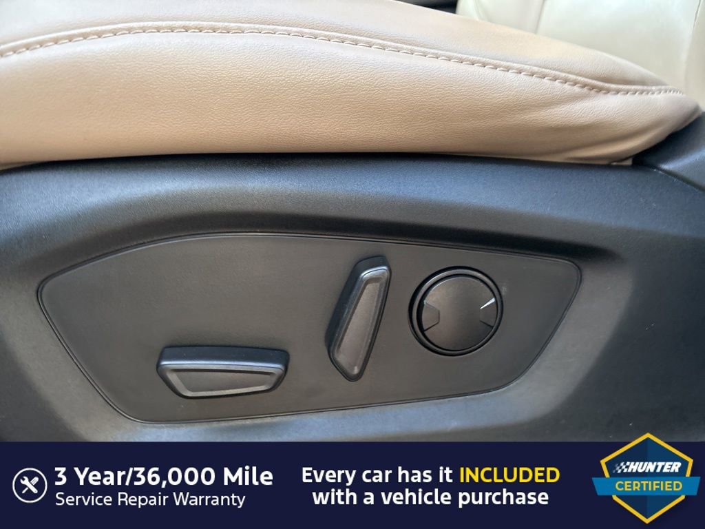 Certified 2023 Ford Explorer XLT w/ Equipment Group 202A image 4