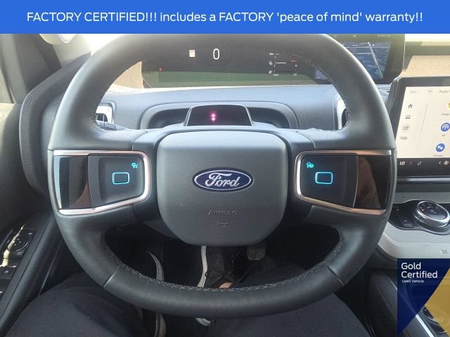 Certified 2025 Ford Expedition Active AWD/4WD image 46