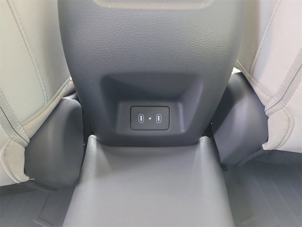 Used 2024 Hyundai Sonata SEL w/ Convenience Package image 11