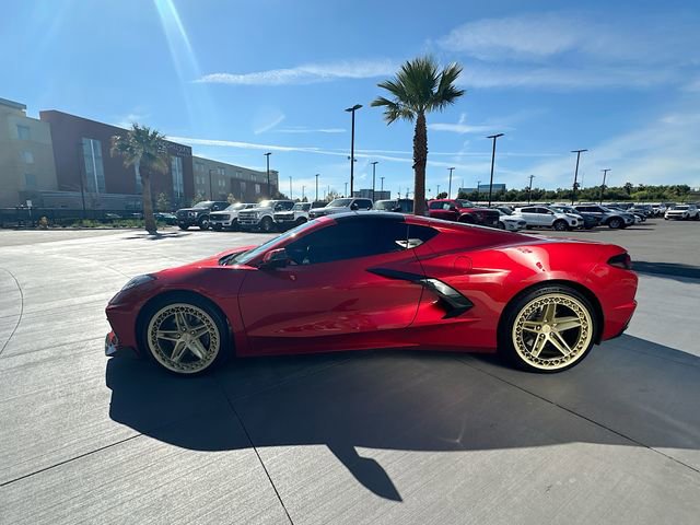 Used 2022 Chevrolet Corvette Stingray Coupe w/ Z51 Performance Package image 4