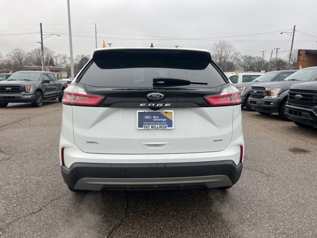 Certified 2022 Ford Edge SEL w/ Convenience Package image 3
