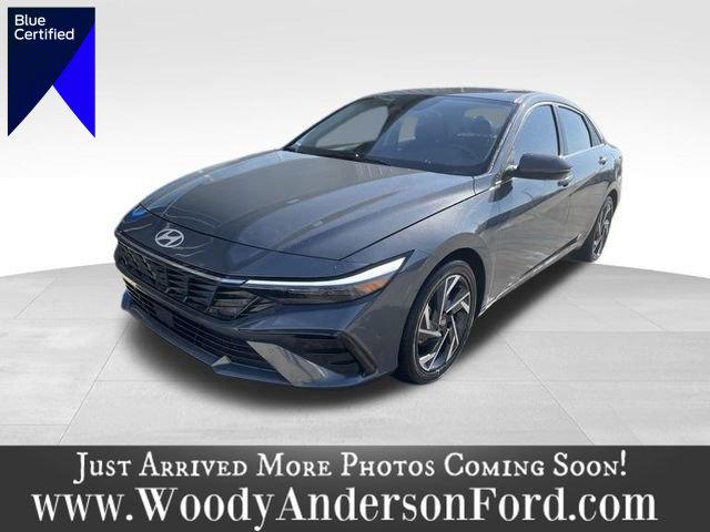 Used 2024 Hyundai Elantra Limited image 1