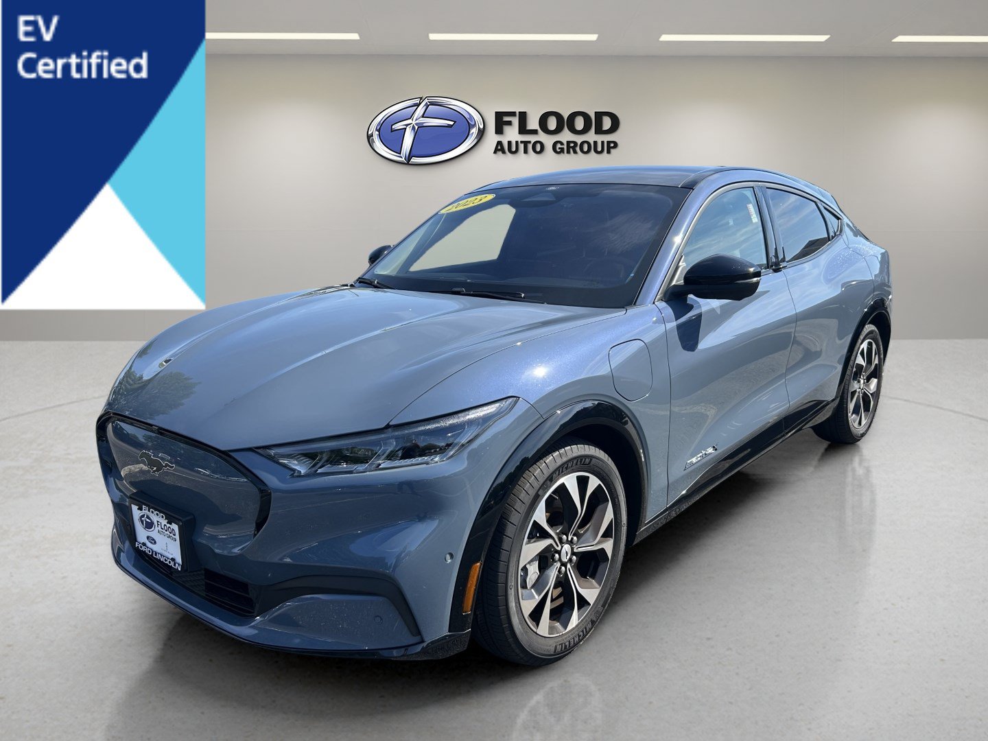 Certified 2023 Ford Mustang Mach-E Premium AWD/4WD image 3
