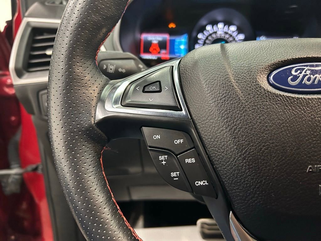 Certified 2022 Ford Edge ST-Line image 22