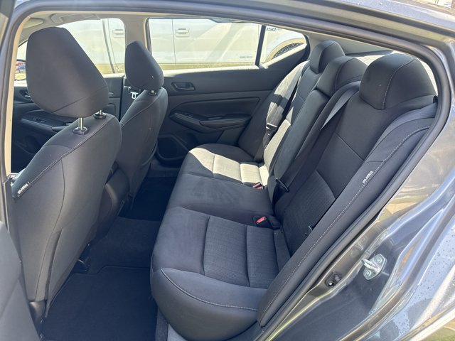 Used 2024 Nissan Altima 2.5 SV FWD image 16