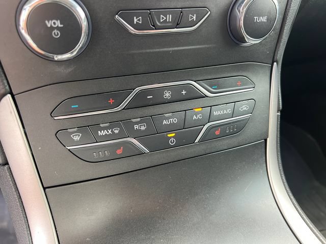 Certified 2020 Ford Edge SEL w/ Convenience Package AWD/4WD image 21