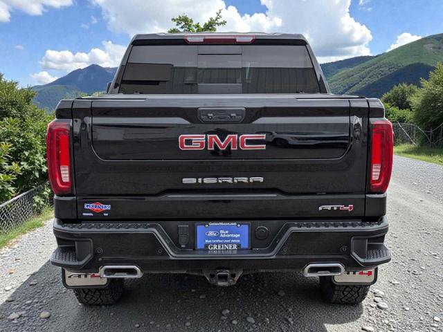 Used 2023 GMC Sierra 1500 AT4 w/ AT4 Premium Package AWD/4WD image 5
