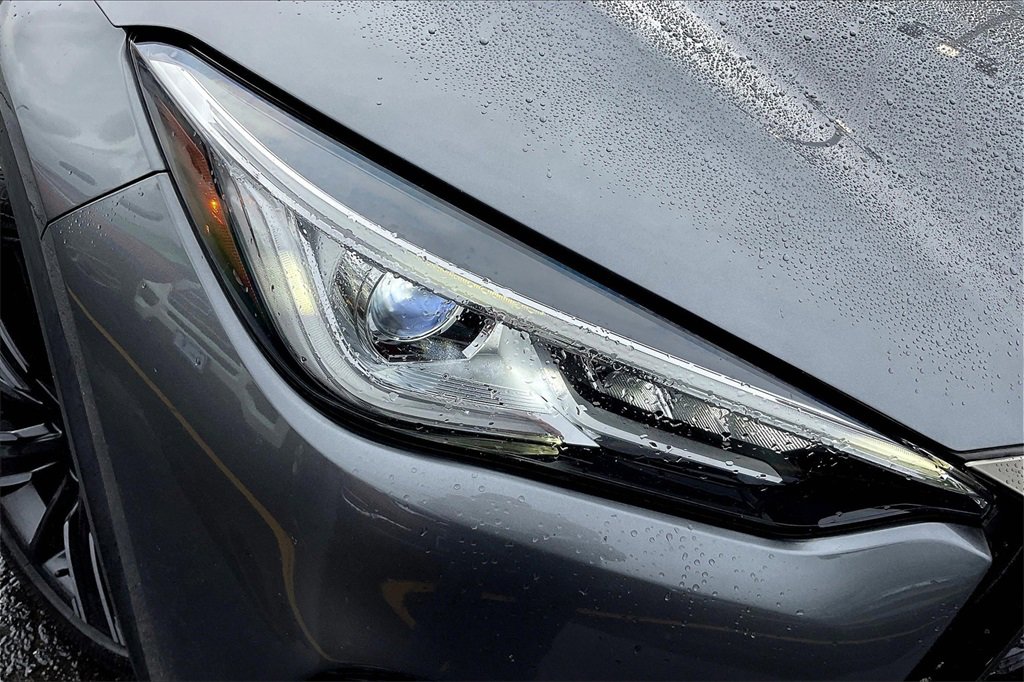 Used 2021 INFINITI QX50 Luxe w/ Appearance Package image 28