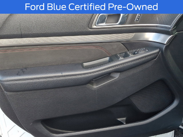 Certified 2018 Ford Explorer XLT w/ Equipment Group 202A AWD/4WD image 16