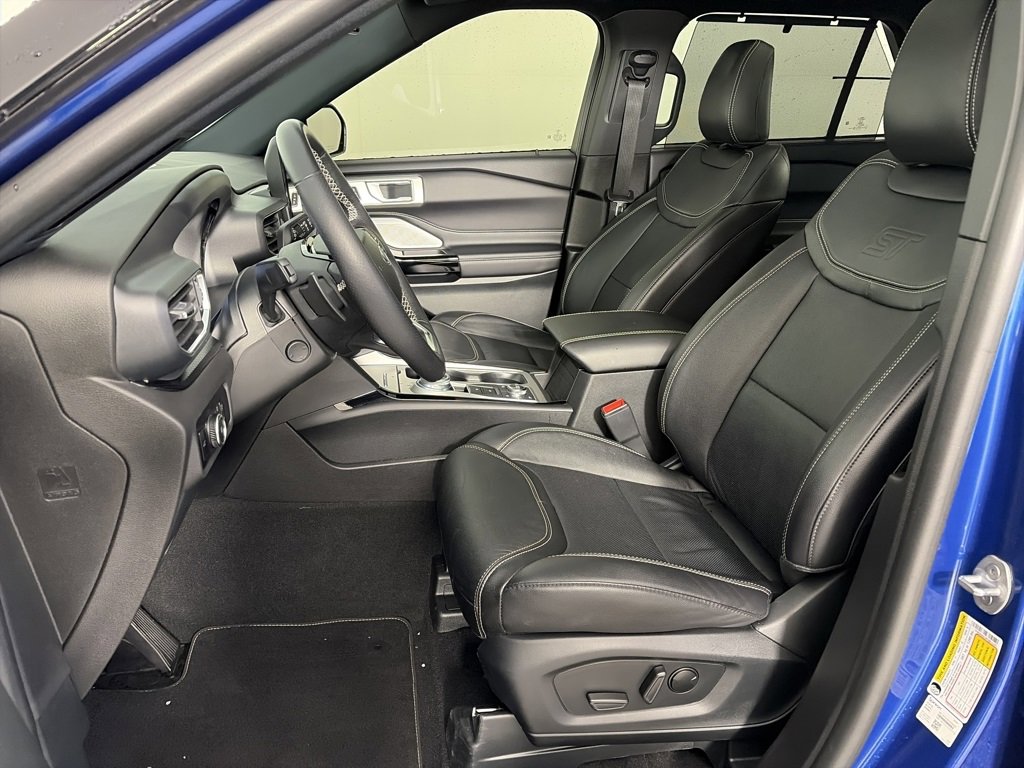 Certified 2023 Ford Explorer ST w/ Equipment Group 401A image 11