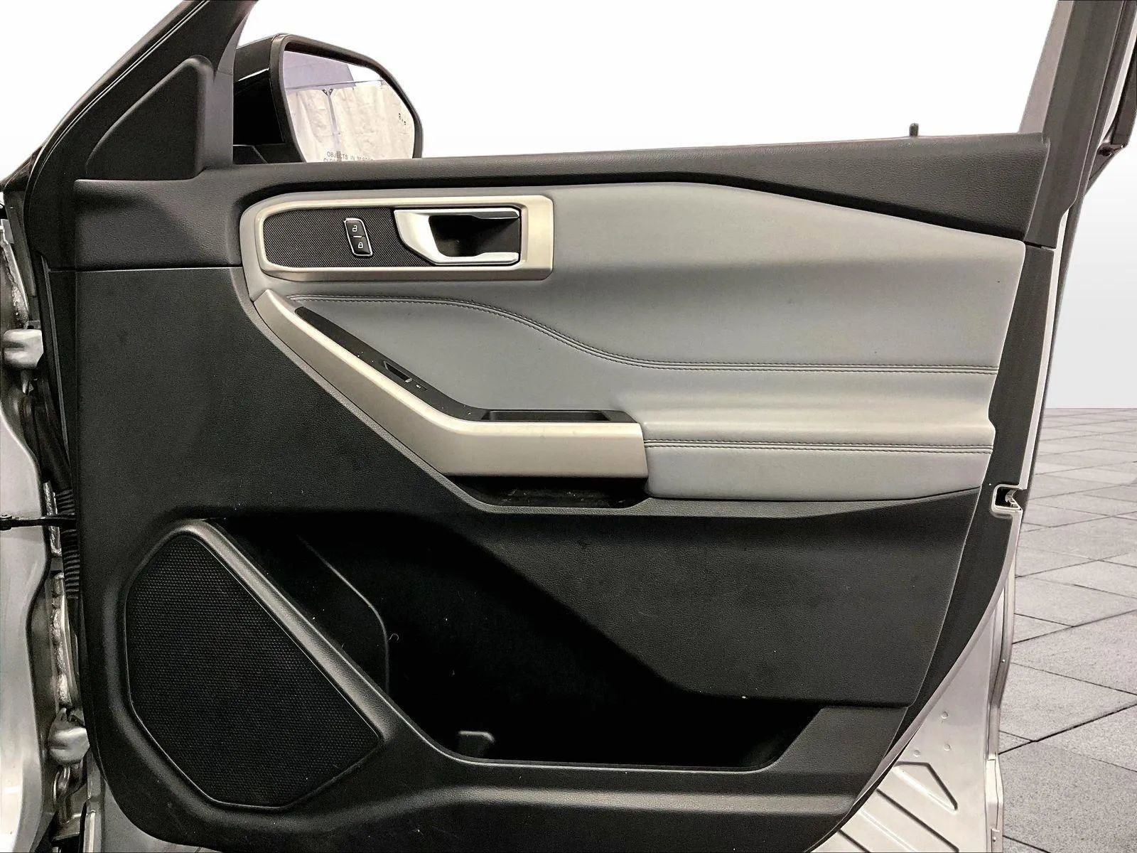 Certified 2023 Ford Explorer XLT w/ Equipment Group 202A image 23