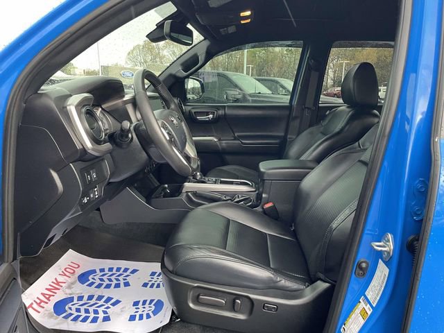 Used 2020 Toyota Tacoma Limited image 16