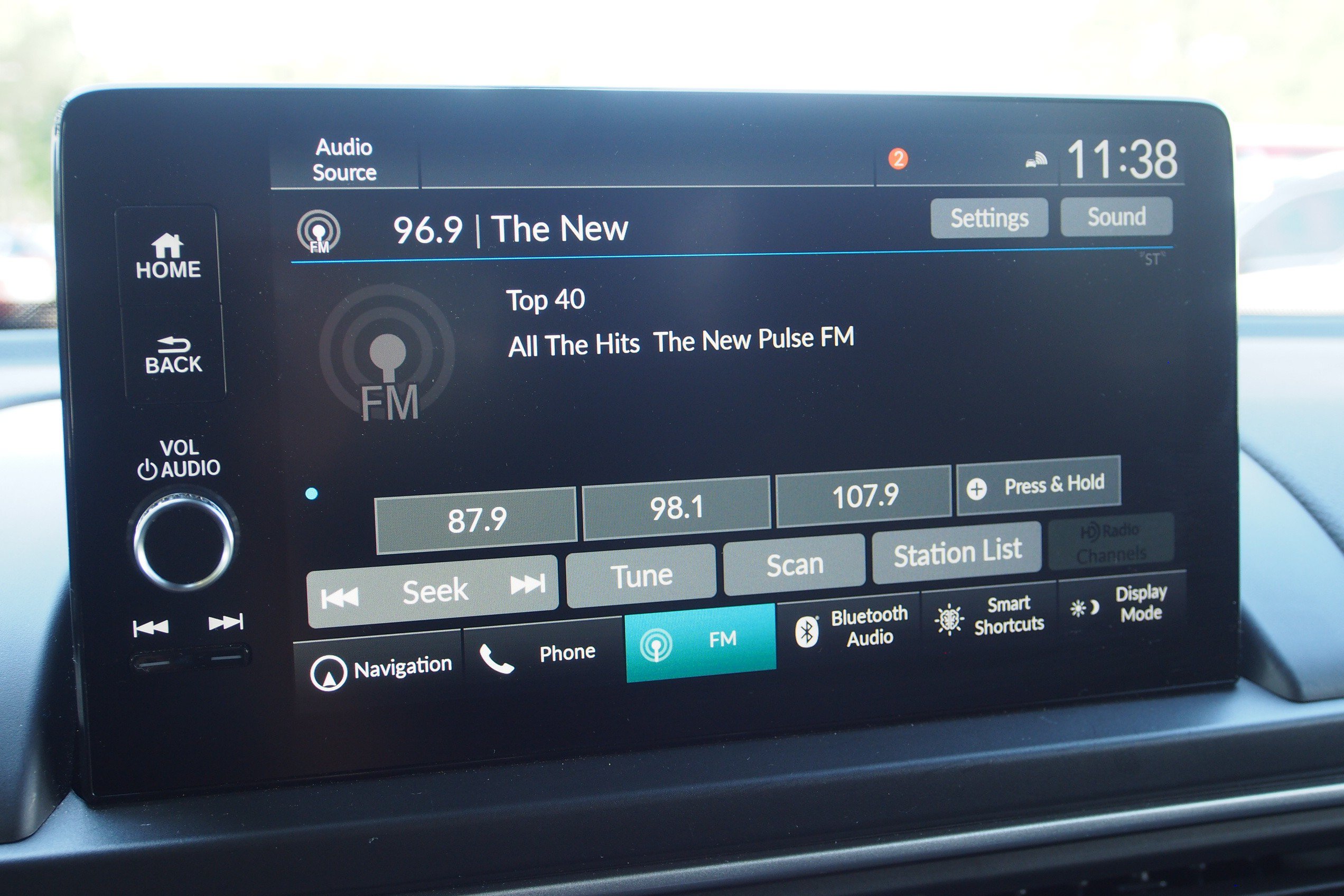 Used 2025 Honda Pilot Touring image 36
