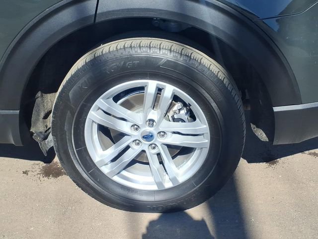 Certified 2024 Ford Explorer XLT image 10